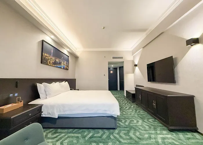 Ramada By Wyndham Pearl Guangzhou Hotel