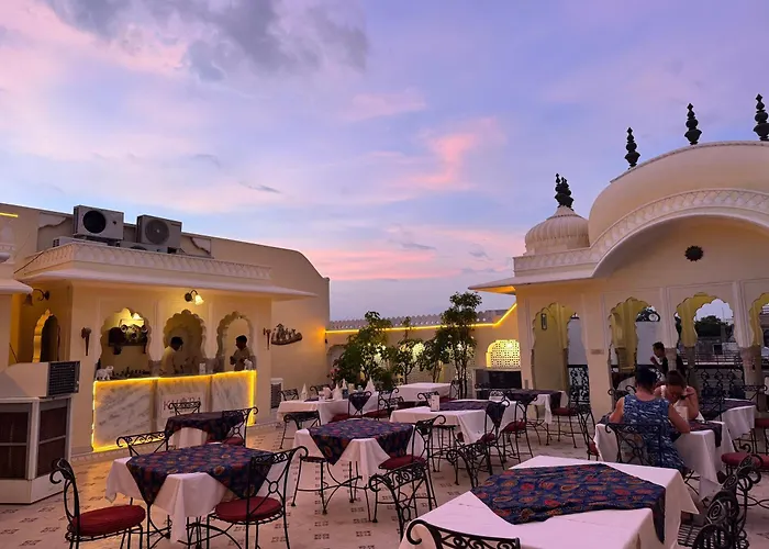 Khandela Haveli -A Heritage Boutique Hotel In Jaipur