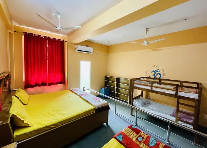 Anand Prakash Yoga Ashram & Retreat Center Hotel Rishikesh