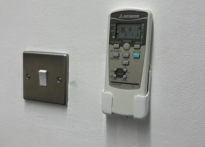 Spacious Private Rooms Near Central London