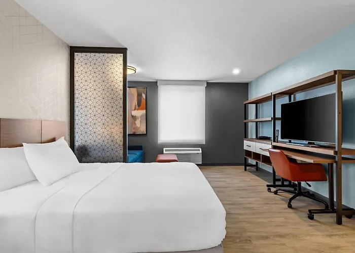 Everhome Suites Temecula Wine Country