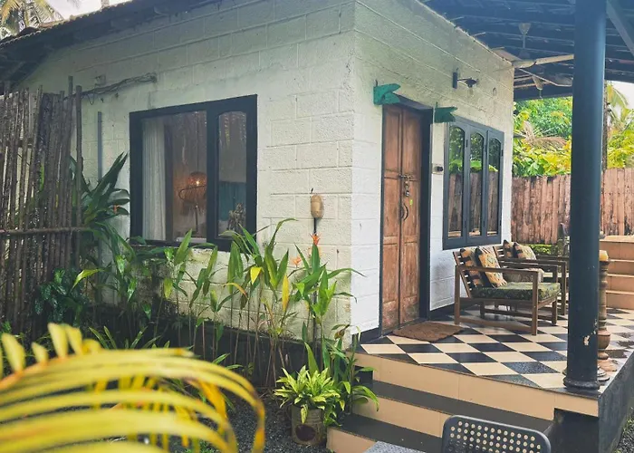 Sunsets And Palm Trees Bed & Breakfast Alappuzha