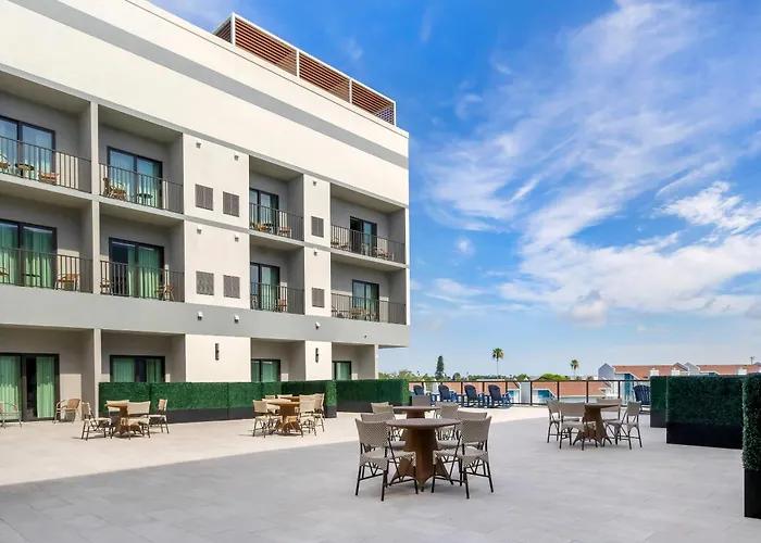 Cambria Hotel St Petersburg-Madeira Beach Marina St. Pete Beach