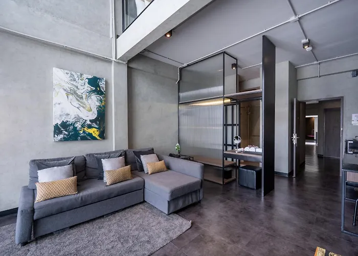 The Ex Capital Hotel Bangkok By Dancenter