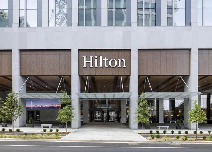 Hilton Arlington Rosslyn The Key Hotel