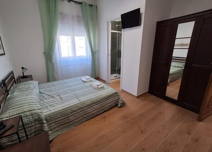 Viola Rooms Affittacamere Rome