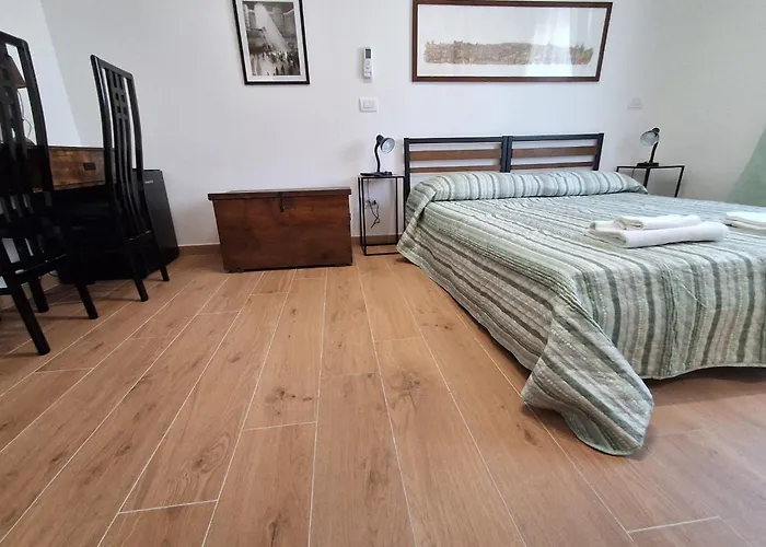 Viola Rooms Affittacamere Rome