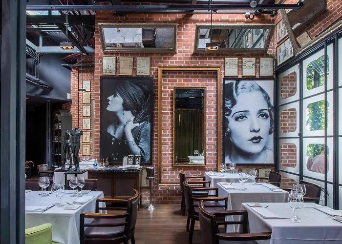 Oasia Hotel Downtown, Singapore By Far East Hospitality