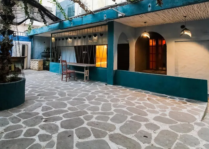 Townhouse Oak Hotel Shubhangan Near Juhu Beach Mumbai