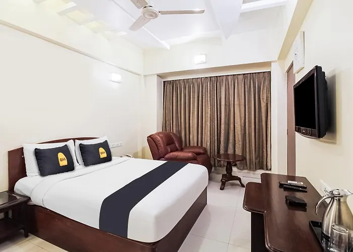 Townhouse Oak Hotel Shubhangan Near Juhu Beach Mumbai