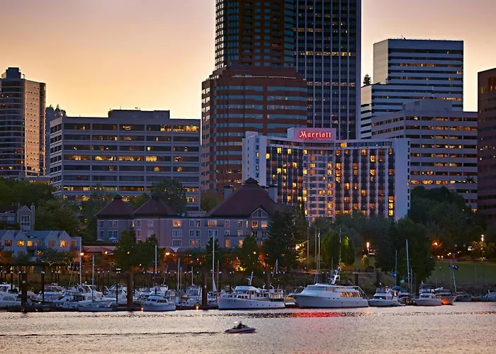 Portland Marriott Downtown Waterfront Hotel