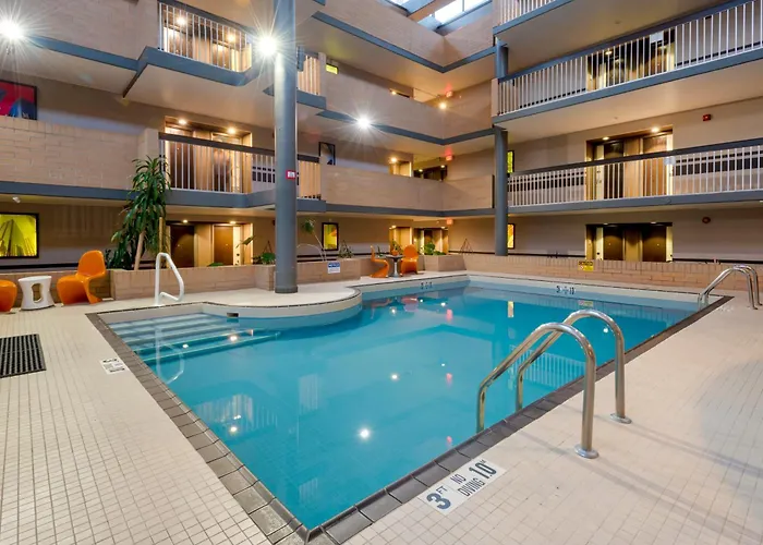 Best Western Plus Village Park Inn Calgary