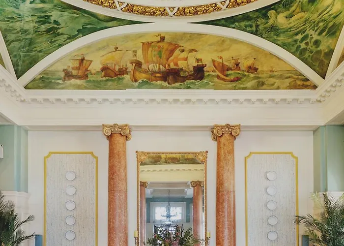 The Queens Hotel Portsmouth