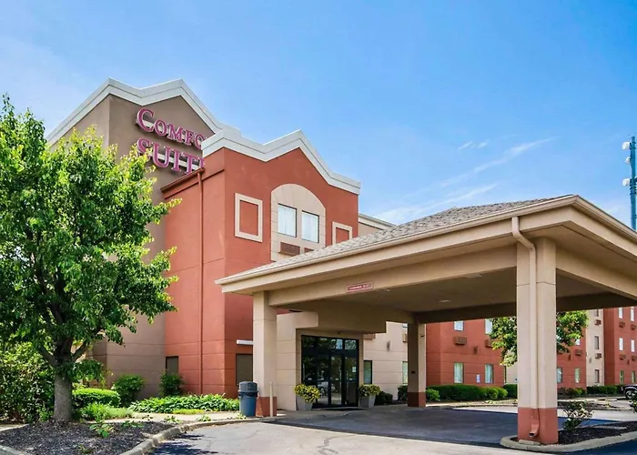Comfort Suites Louisville East