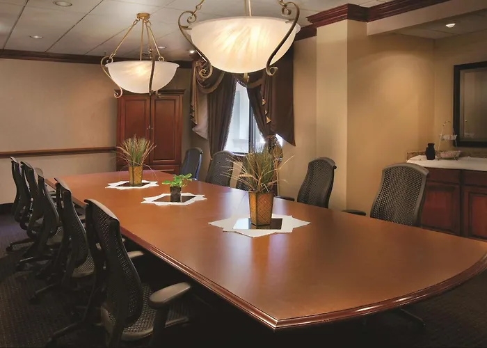 Embassy Suites By Hilton Greensboro Airport