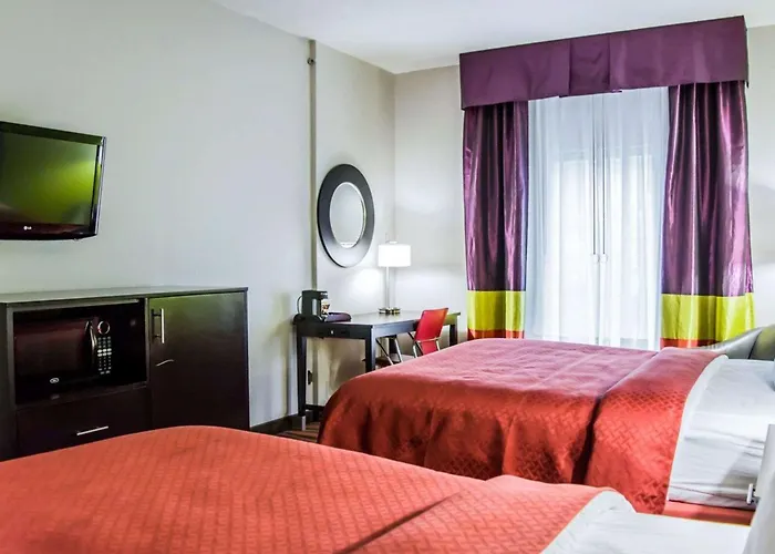 Quality Suites Fort Myers I-75 Gateway