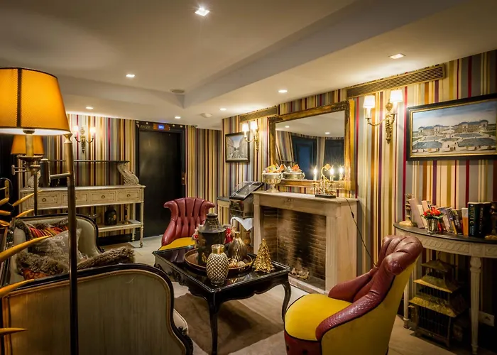 Hotel Chateaubriand Paris