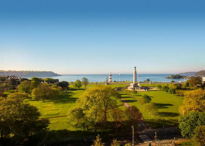 Crowne Plaza Plymouth By Ihg Hotel