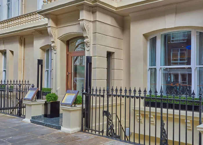 Norfolk Towers Paddington Hotel London
