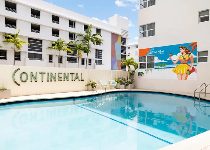 Hotel Continental Miami Beach, Tapestry Collection By Hilton