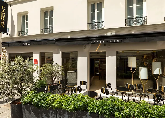 Hotel Du Cadran Paris