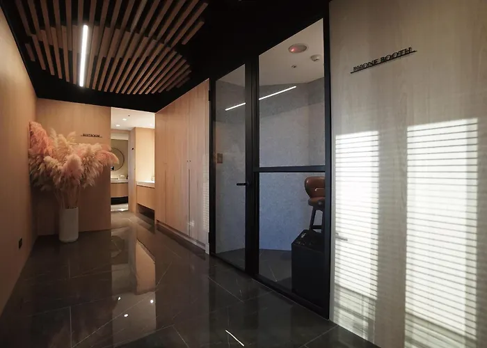 Roaders Plus Hotel - Theme Taipei