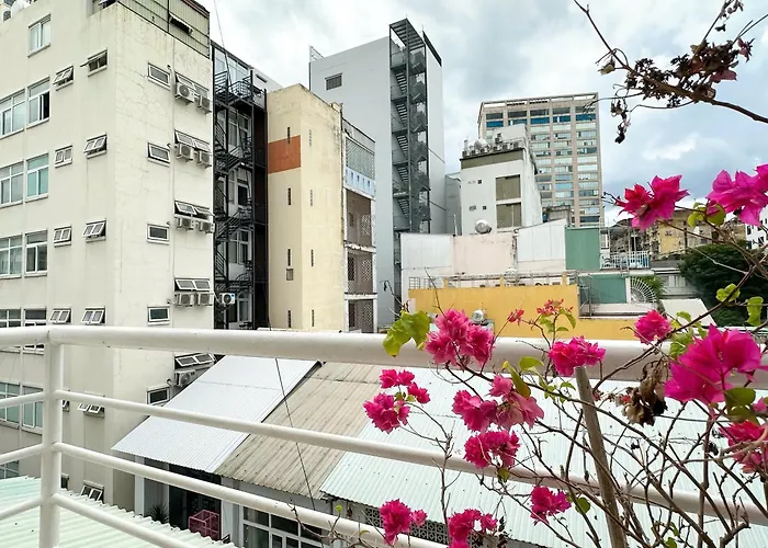 Cozy A Little Hanoi Studio - Steps To Nguyen Hue Walking Street Ho Chi Minh City