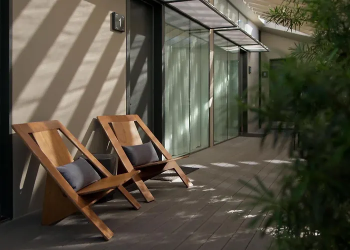Frame Hotel - Treehouse Austin