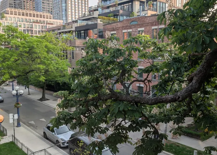 Hazelton Heritage Bed & Breakfast Toronto