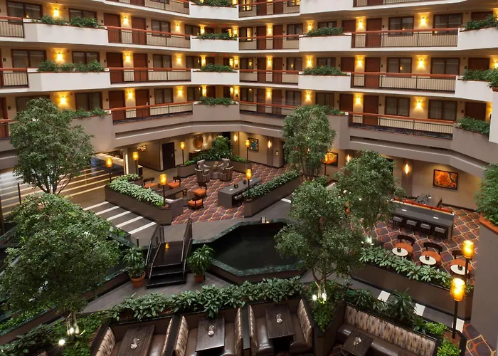Embassy Suites By Hilton Austin Arboretum