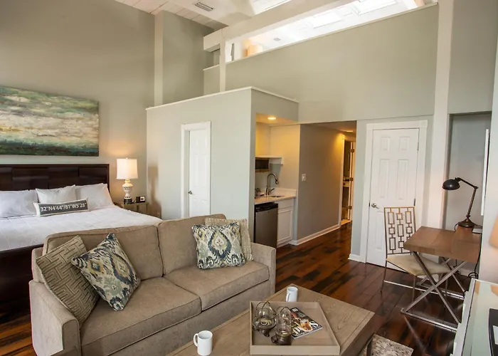 Olde Harbour Inn, Historic Inns Of Savannah Collection