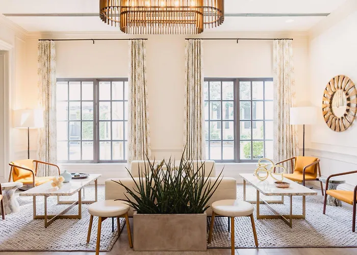 The Lindy Renaissance Charleston Hotel