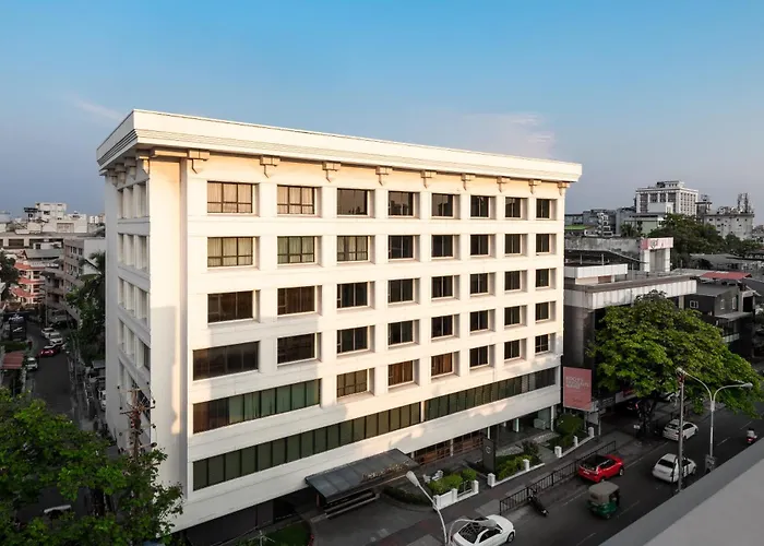 The Avenue Regent Hotel Kochi