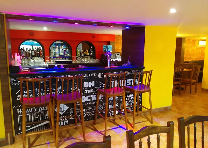 Ira By Orchid Mumbai T-2 International Airport Hotel