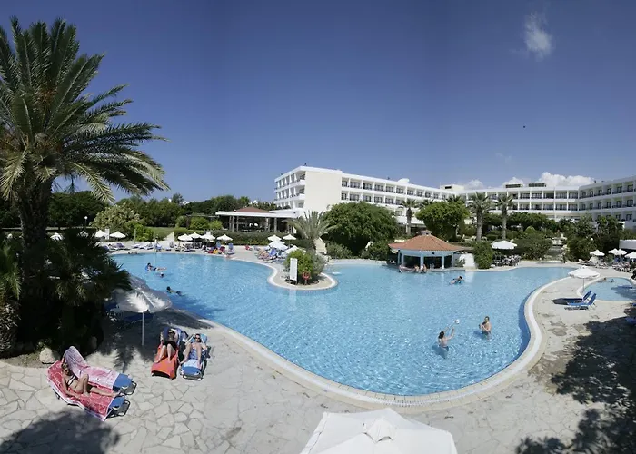 Avanti Hotel Paphos