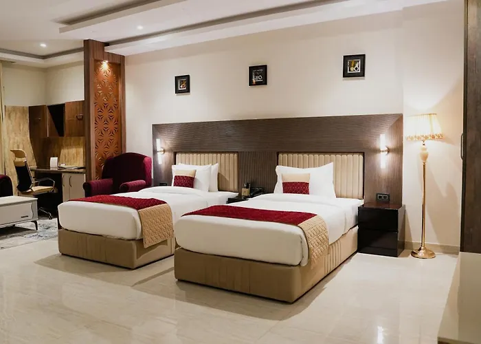 The Meriton New Delhi