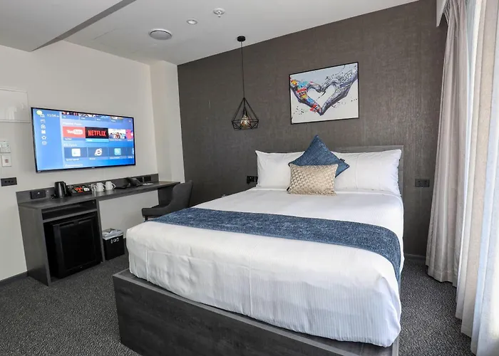 Microtel By Wyndham Wellington