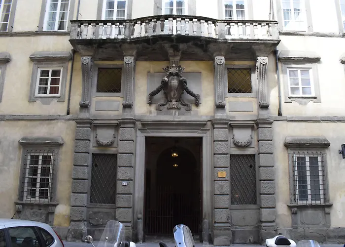 Palazzo Tucci Residenza D'Epoca Bed & Breakfast Lucca