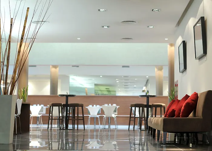 Dazzler By Wyndham Buenos Aires Maipu Hotel