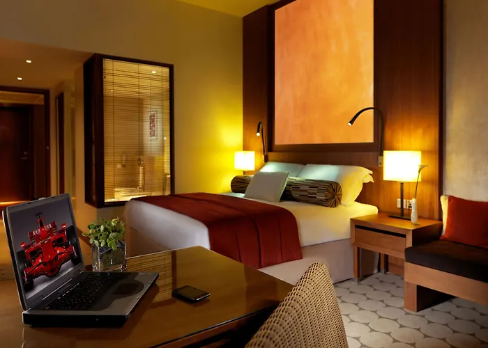 Yas Plaza Marina By Ihg Hotel Abu Dhabi