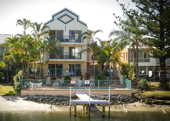 Surfers Riverside Gold Coast