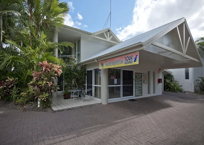 Tropical Nites Holiday Townhouses Port Douglas