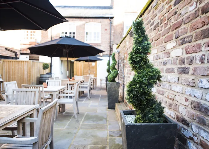 The Pied Bull Hotel Chester