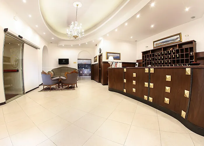 Grand Hotel Capodimonte Naples
