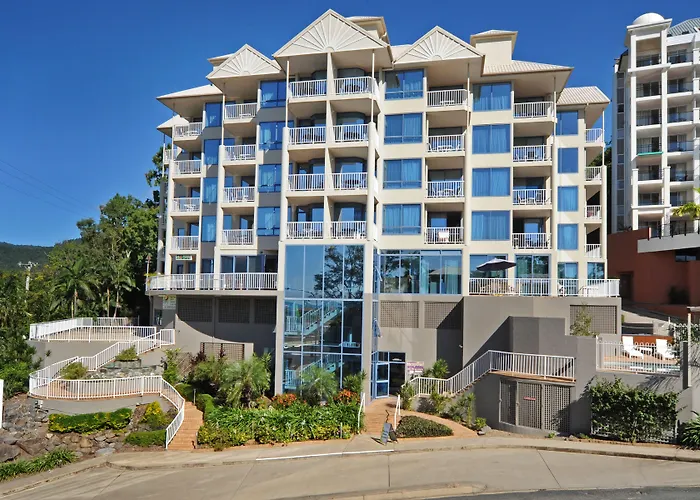 At Whitsunday Vista Holiday Apartments Airlie Beach