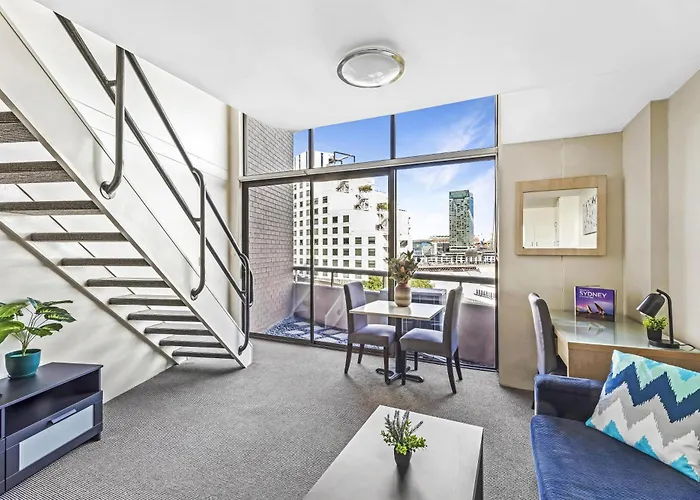 Metro Apartments On Darling Harbour Sydney