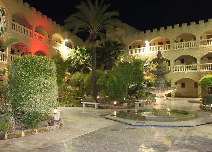 Hotel Plaza Del Castillo Malaga