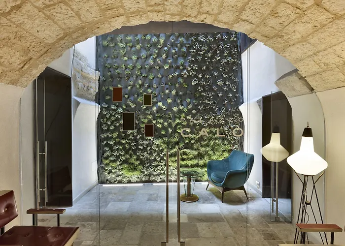 Palazzo Calo Aparthotel Bari