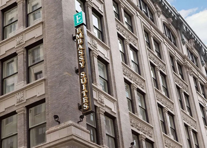 Embassy Suites Louisville Downtown