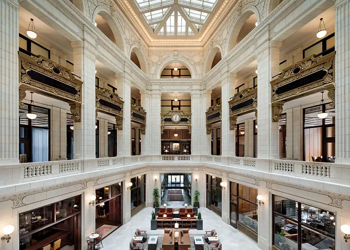 Hotel David Whitney, Autograph Collection Detroit